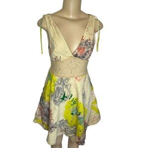 Free People Floral Fit & Flare v neck floral watercolor sundress Size 2